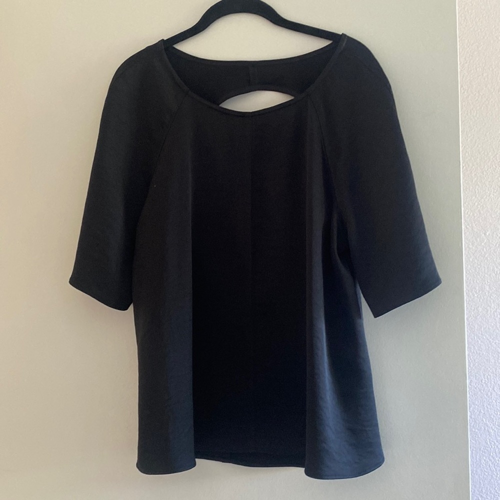 Anthropologie daily practice black sleek open back blouse size medium - Picture 2 of 12